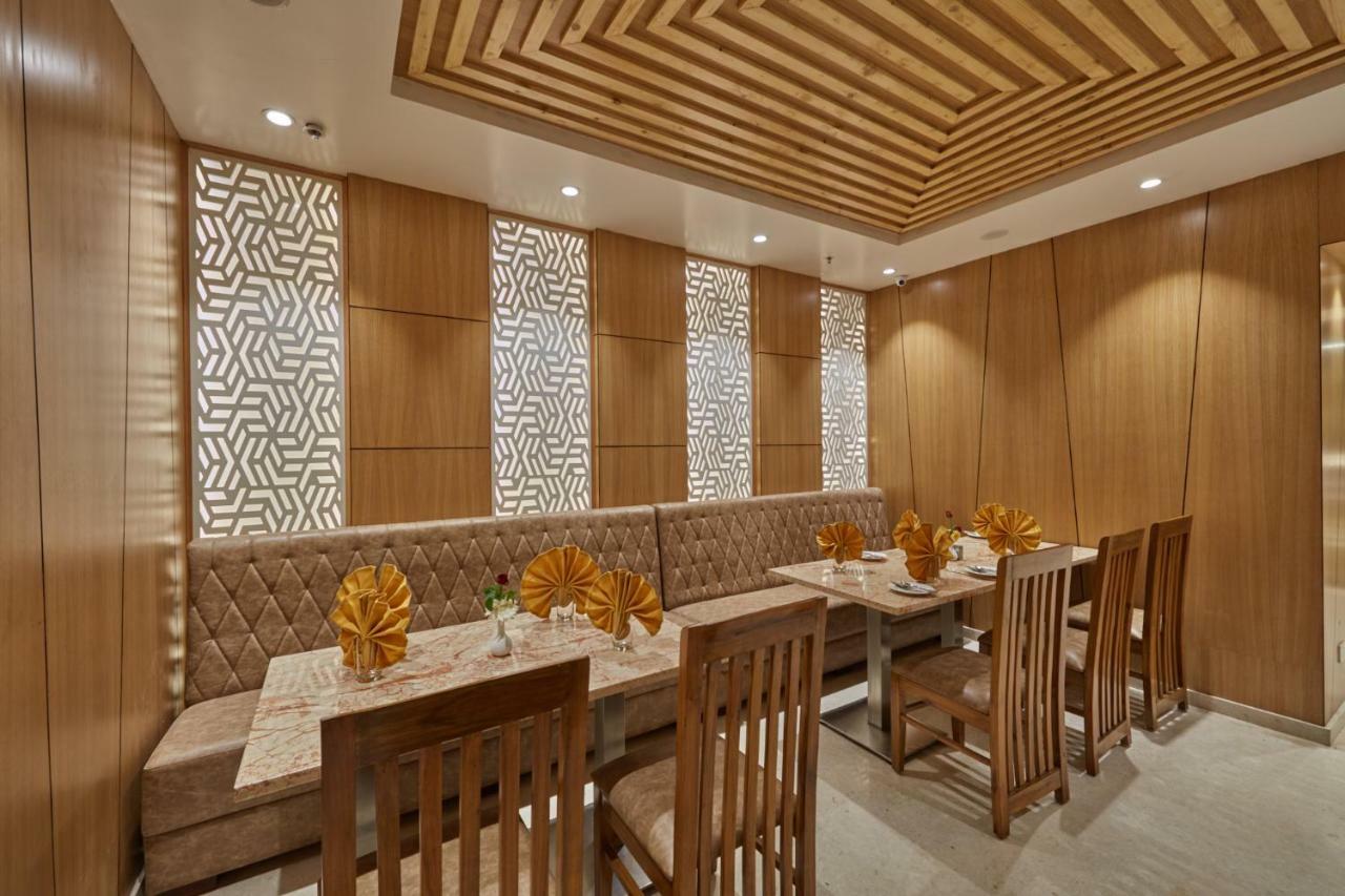 Shivas Galaxy Hotel Devanahalli Eksteriør billede