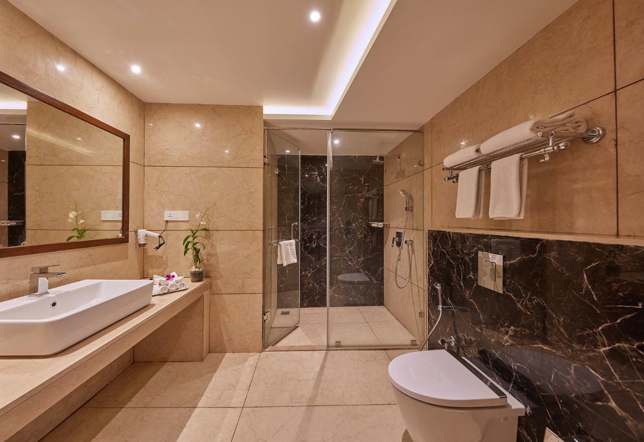 Shivas Galaxy Hotel Devanahalli Eksteriør billede