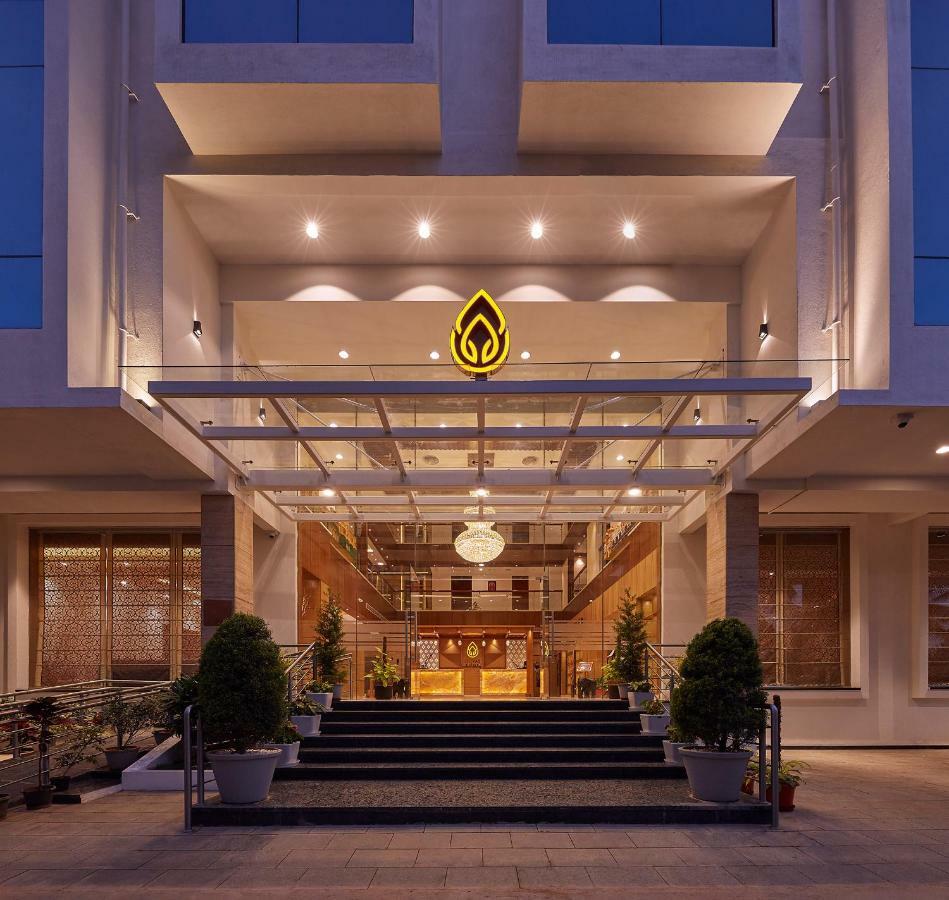 Shivas Galaxy Hotel Devanahalli Eksteriør billede