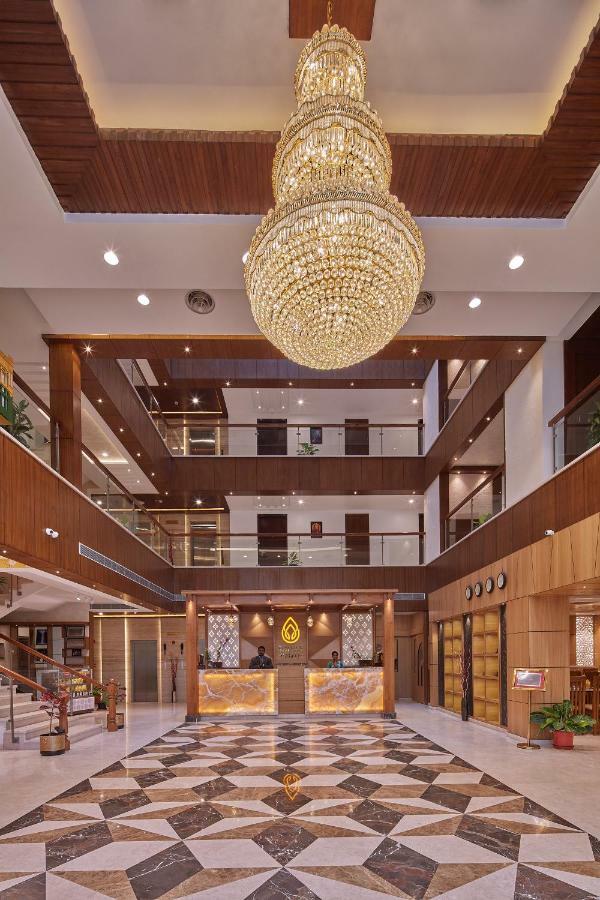 Shivas Galaxy Hotel Devanahalli Eksteriør billede